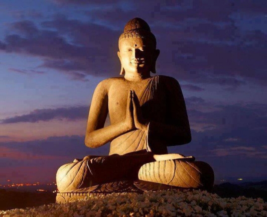 Đạo Phật ngày xưa và đạo Phật ngày nay khác nhau như thế nào? 